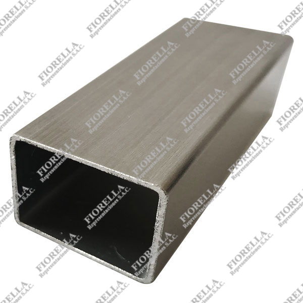 TUBO RECTANGULAR INOXIDABLE ORNAMENTAL ASTM A554 CALIDAD 304/304L PULIDO GRADO 180
